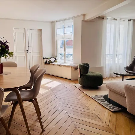 Best Location In For The Olympic Games Apartment